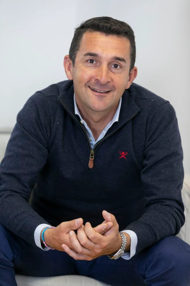 Tomás Santa Cecilia, psicólogo consultor